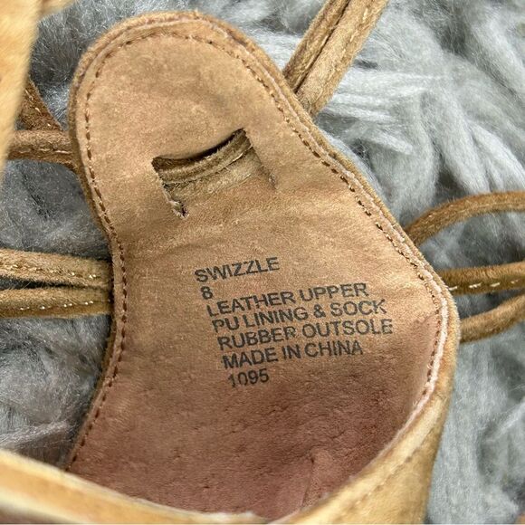 Steve Madden Swizzle multi color fringe gladiator sandals women’s shoe size 8 - Picture 5 of 7